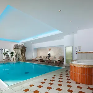 Alpenhotel Weiherbach Hallenbad Und Sauna Hotell